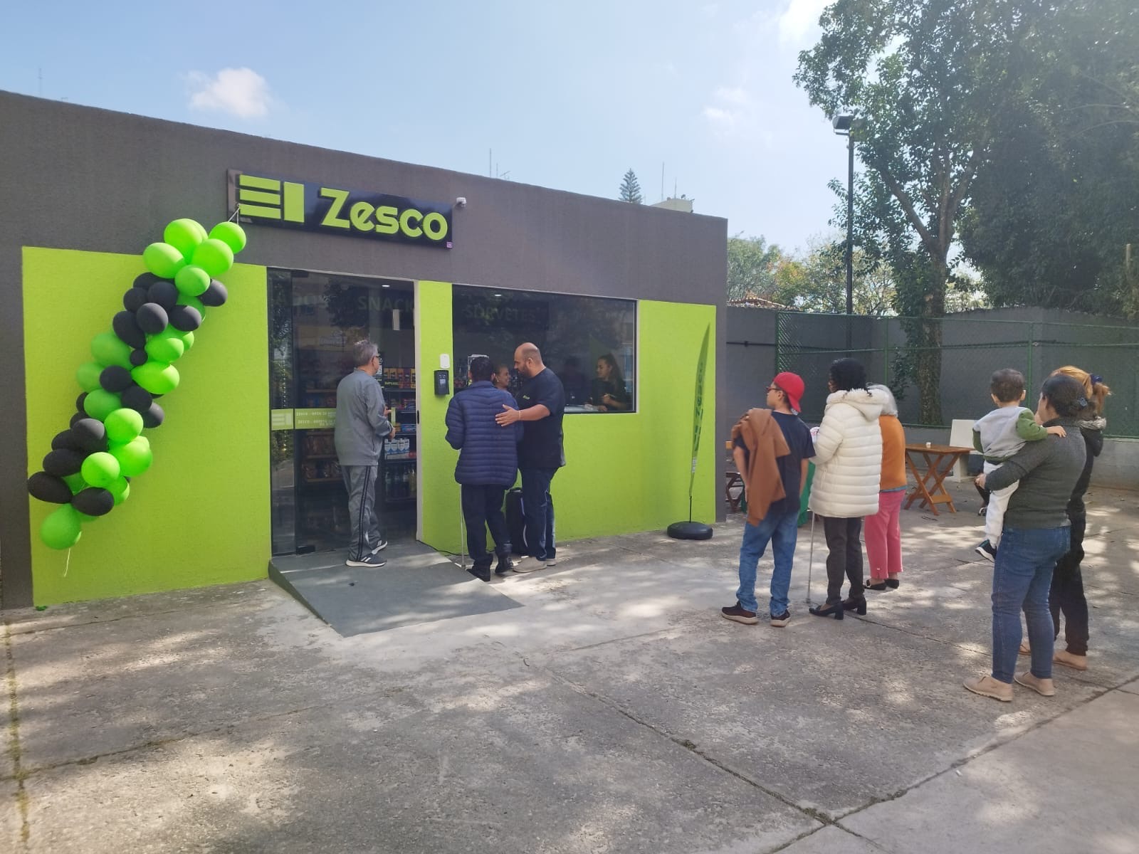 Condomínio com Mercado Autônomo Zesco instalado